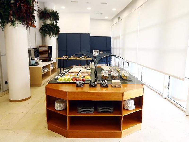 BA3B10D63628B3A4BB81DE2FB593ED63