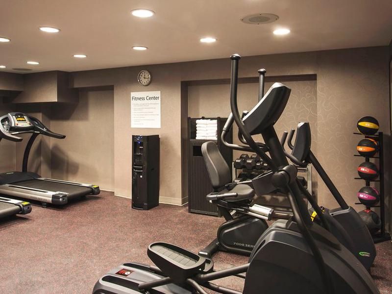 E4F777AFBE50E9B8BD6FB26C9C55F44A