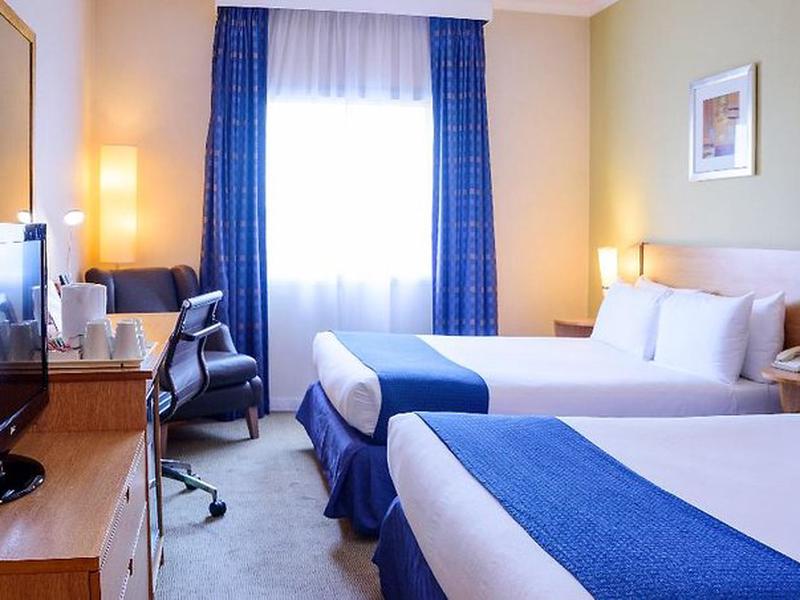 2208982182126C7BD2C5BE0C643158A3