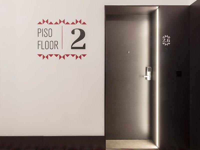 4BC5F66A367ECC94F18C38F10D14EC69