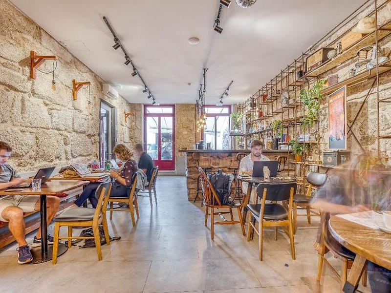 8A8F605B95E0E1BC5F6B1310DBC56AE7