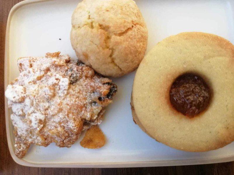 E842F137D803005890CEC593581EDA17