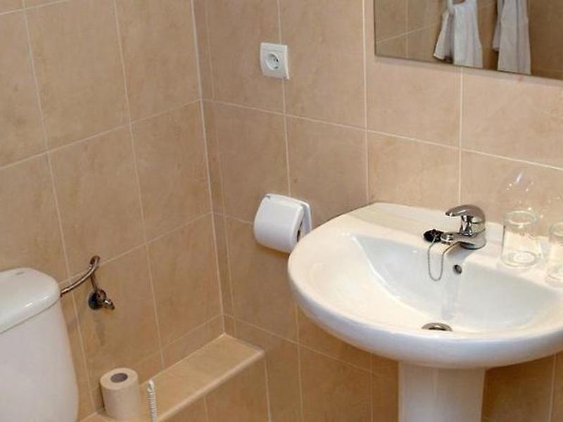 B488745B77BA84E725FD7A3549335359