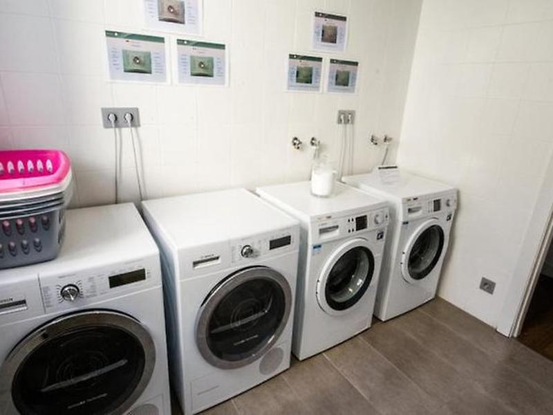 2C2F60547F0DD667C4076491EB7887AB