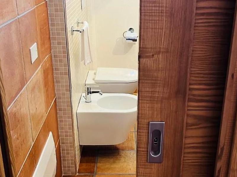 AC3C232597065D01FA0D0BECE872EBF1