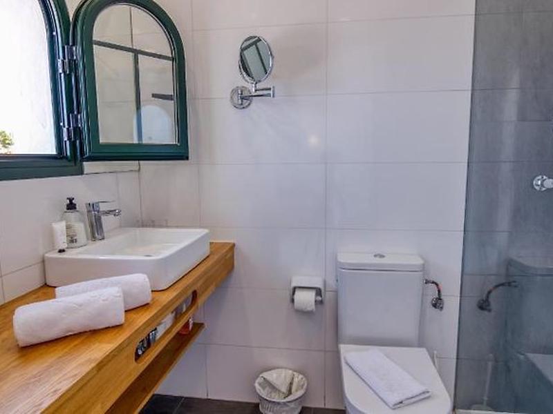 59D156C8E7738B78DEFDC098154C81F2