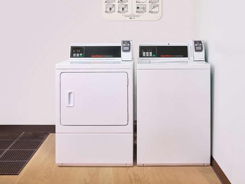 8C3CA08AF7F346A83E7CA240BCC09FB9