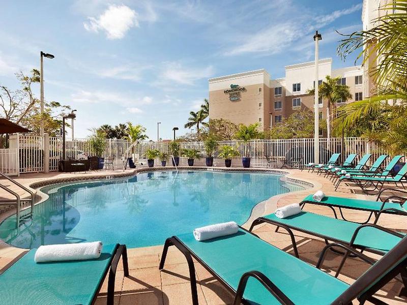 Homewood Suites by Hilton Fort Myers Airport/FGCU
