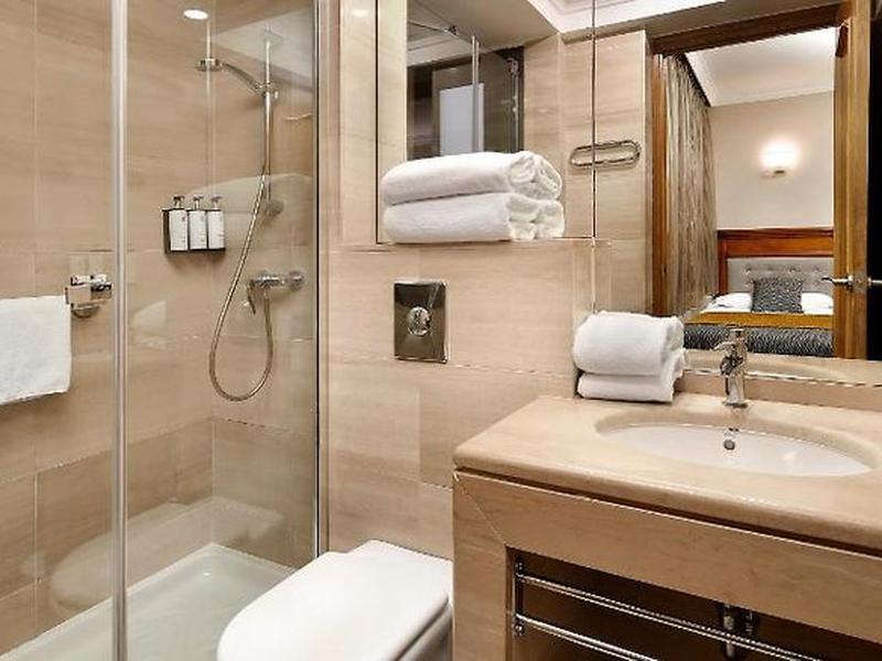 407C4701EF9D03607D476AB92AEE741E