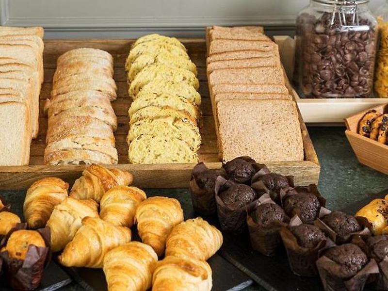 B37EC515C2D64EB27D3E59CBA8A2B557