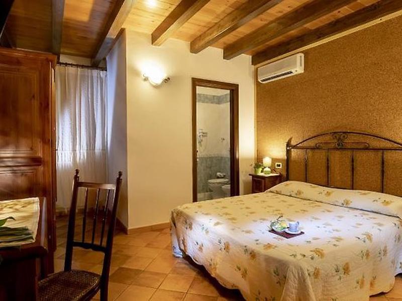 2E581E59B20825521874FF8AD12A52F7