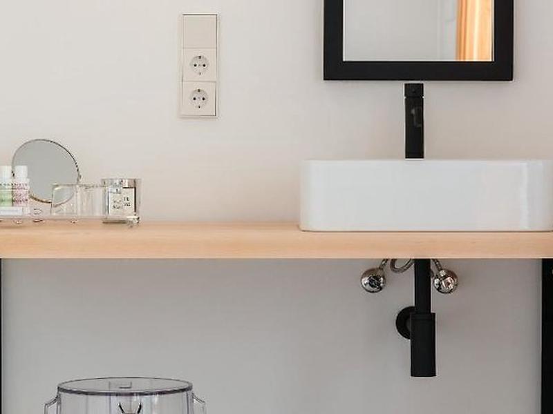 2A0E38D5E876216618ECAA14D3D4108D