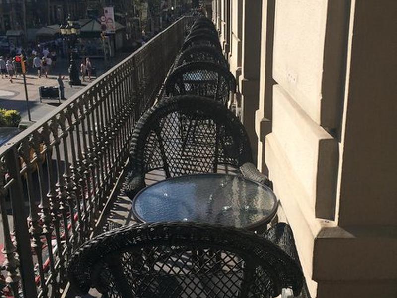 8DC393F3C6E92E783341B0FE7FCE0DC9