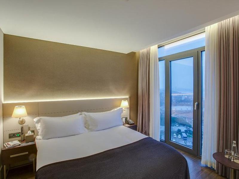 D5E611C0DEE627D697E88325ED1593B8