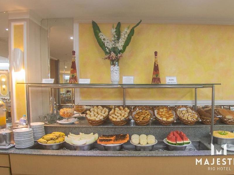 0372BCC6B85FB6648CEE2973E5B3F830