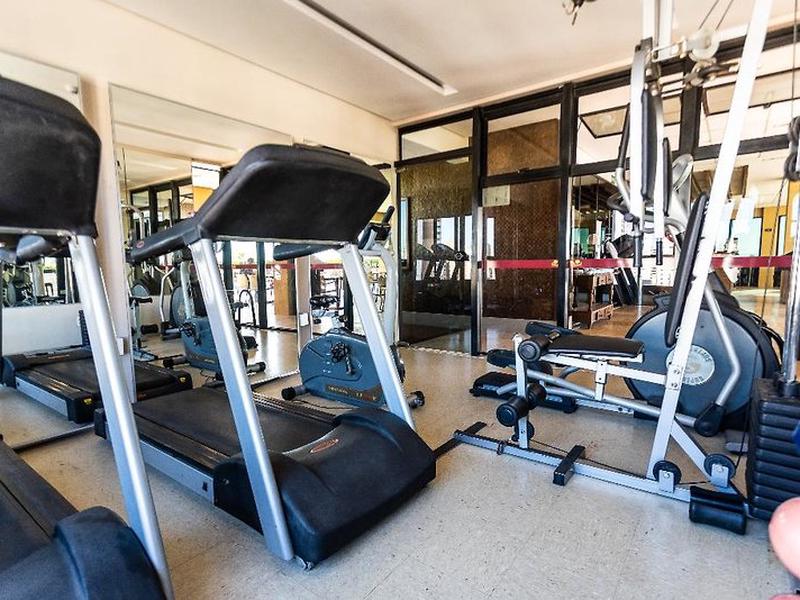 570F689318AB6A9B01C47DFE059AF3E5