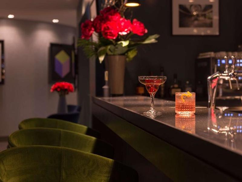 25DF39AD3D5D8D7442339EDF6BC94160