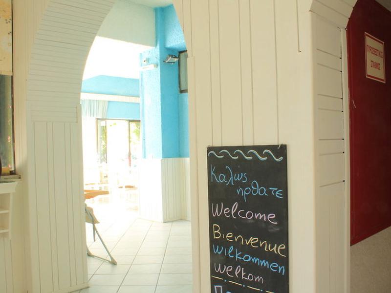 C6EE7A9D9C15C67F169AB975E65CE8B1