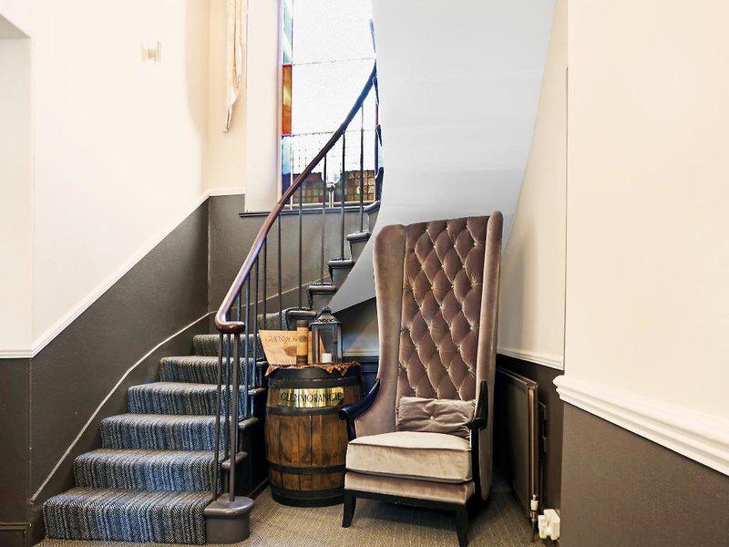 A22EE42279F07361574489037854E613