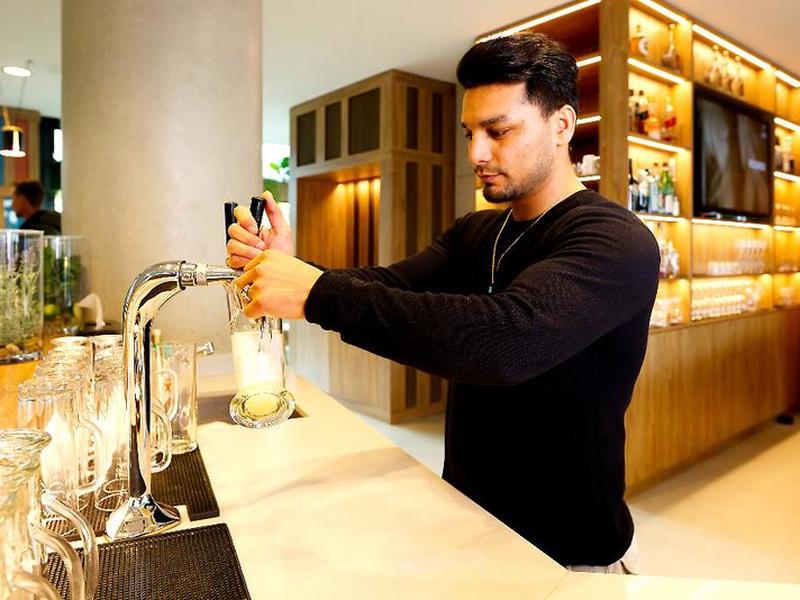 4053BBCB7FE0FE24AEC634539612437E