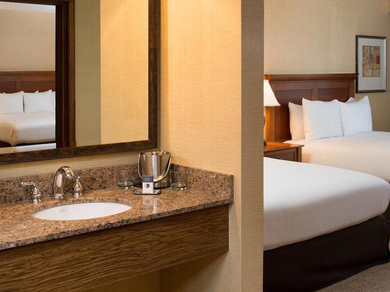 053EA00636747913D9EB2A83D3528F39