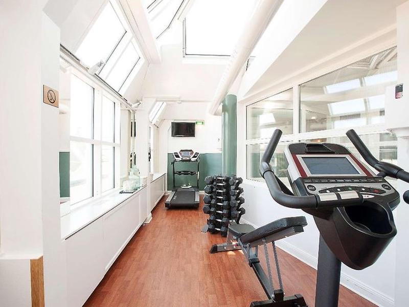 B220082A7BA77E5C15FD526EC8246108