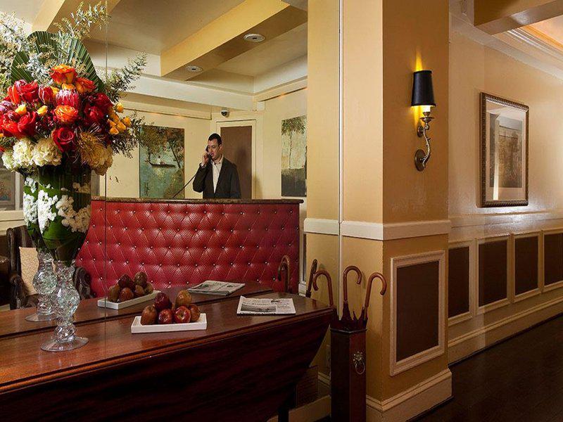 88B0D4C44126397E0AAFDD13DB00D19D