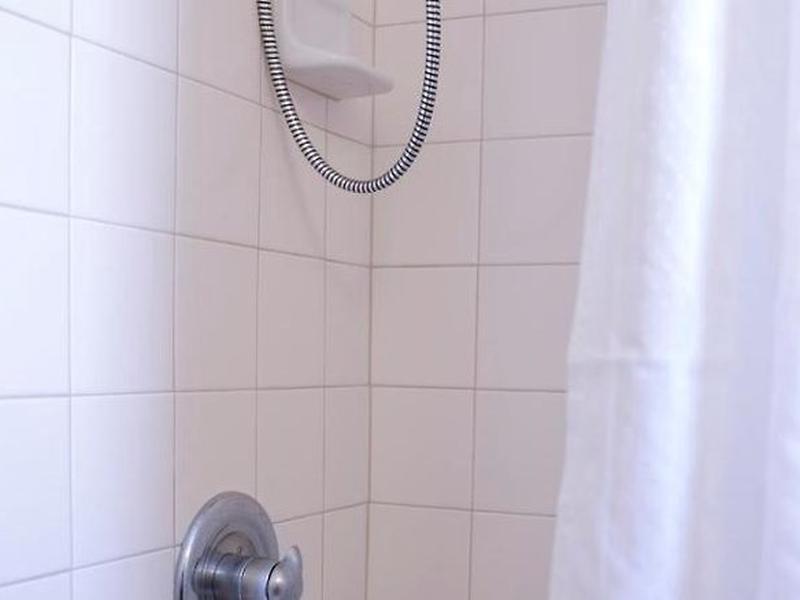 8ADA445974E96D2B7E65D708C3582501