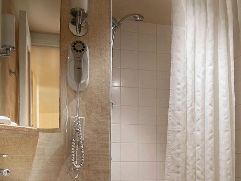 B68E8685606F7D7ABB87393151BDF130