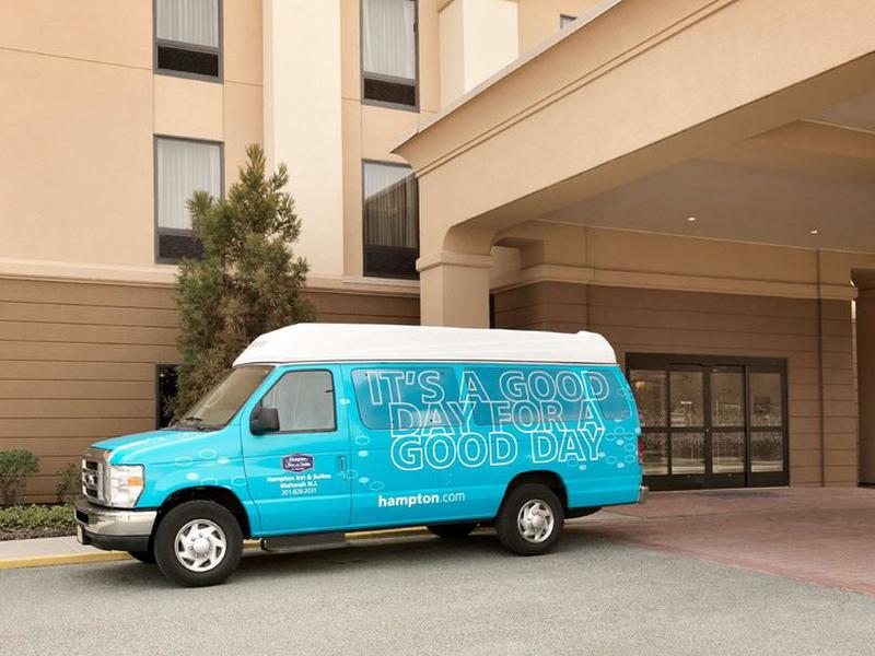 DC432A84FB00A049F3FA3C0BD9336357