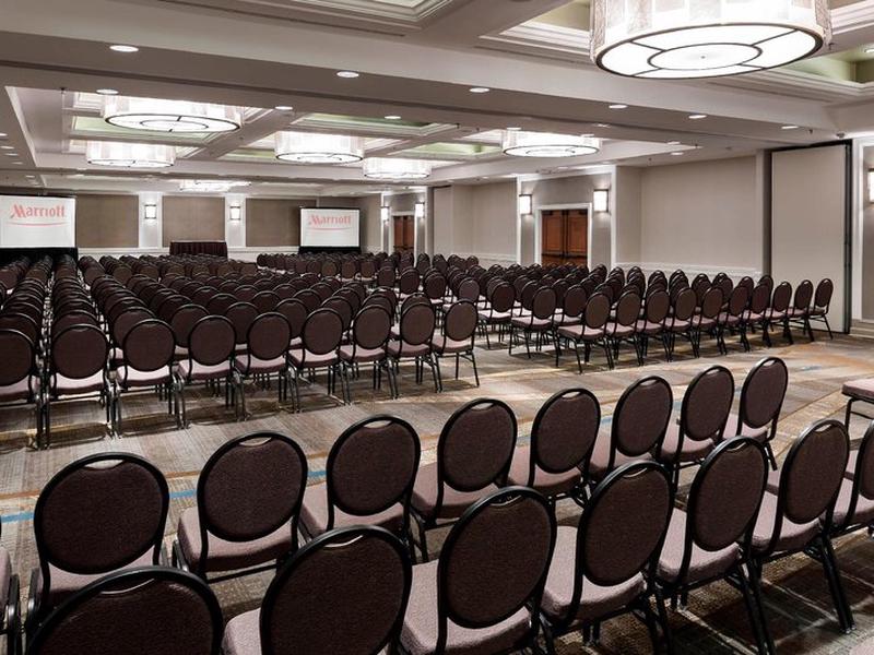 B04890F706EBD302E4C1CC07408381F7