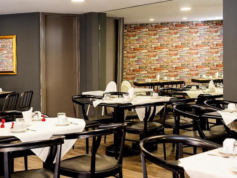 E6A0E886ABFF9FB405A7E5FC5129AF4D