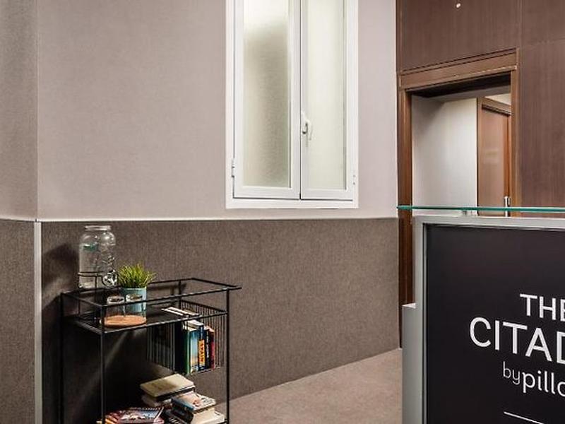 C8142A859D0473135F91A7E7B77A92FB