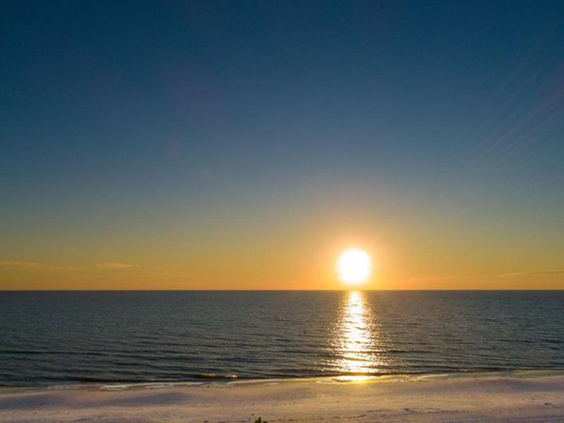 D7278377ADE929C1524EF49B60DE9549