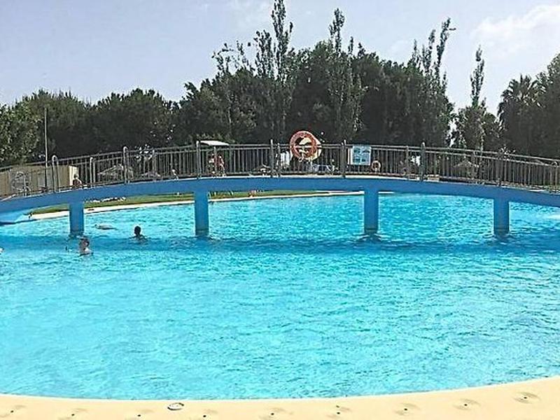 8885BA20E039659D16DEB965F2E04588