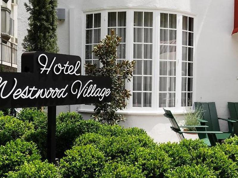 96CBD364C9F18A4D1572922AEF7A92B3