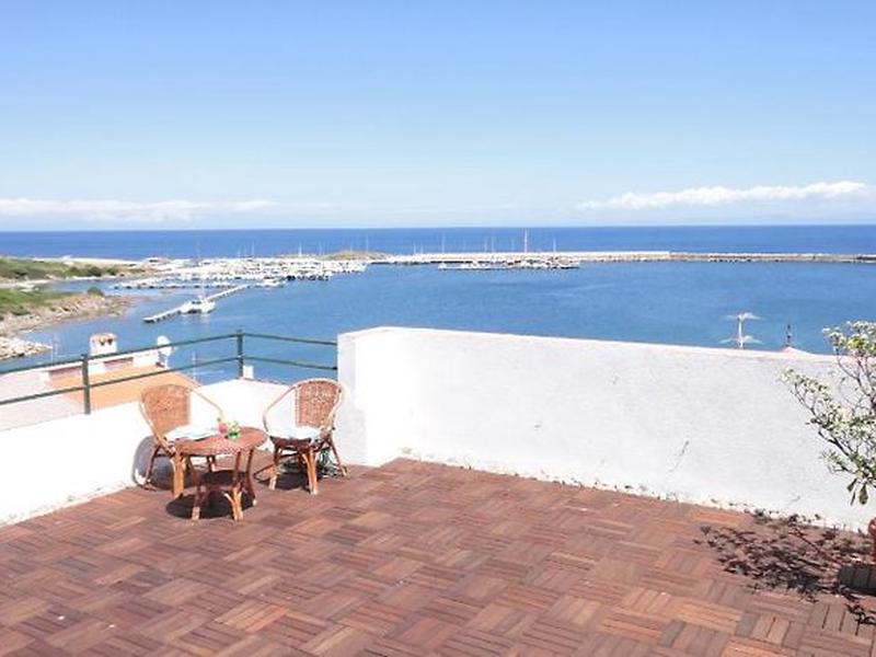 AC656A519F3FB8114825D76C0E1F4131