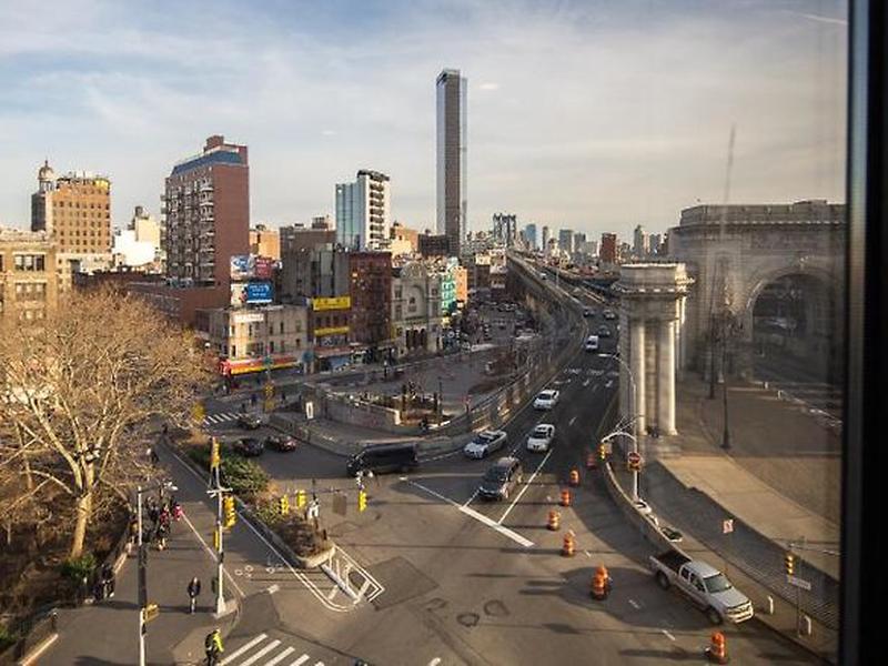 E46CBE0C6F7B182F64D5DDEF52383FE6