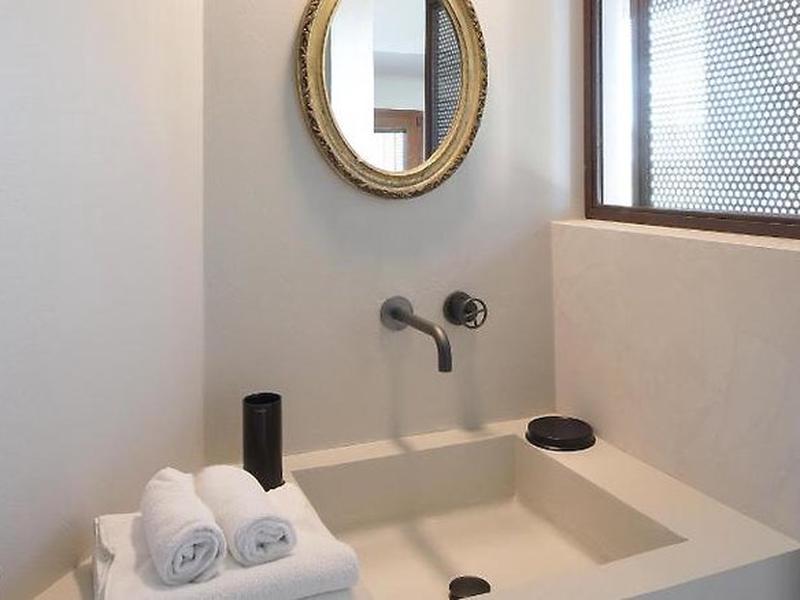 6DDD9543FE387071E23FE7EA7ECF1398