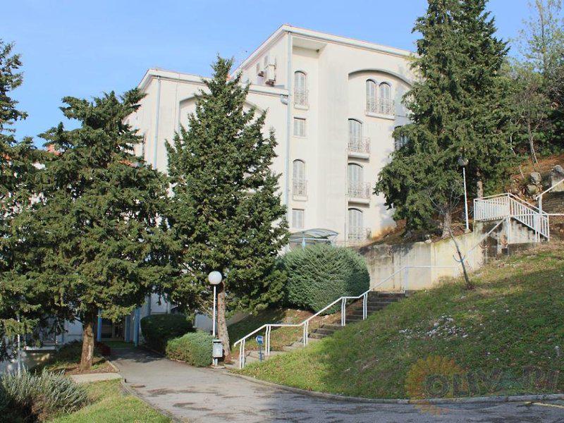 963C3C167A5B3FE43AA9120CF87D3ADF