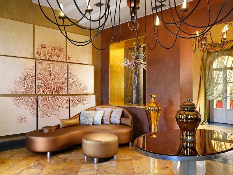 369506CC8B5B1B09930D49B4052C8EB4