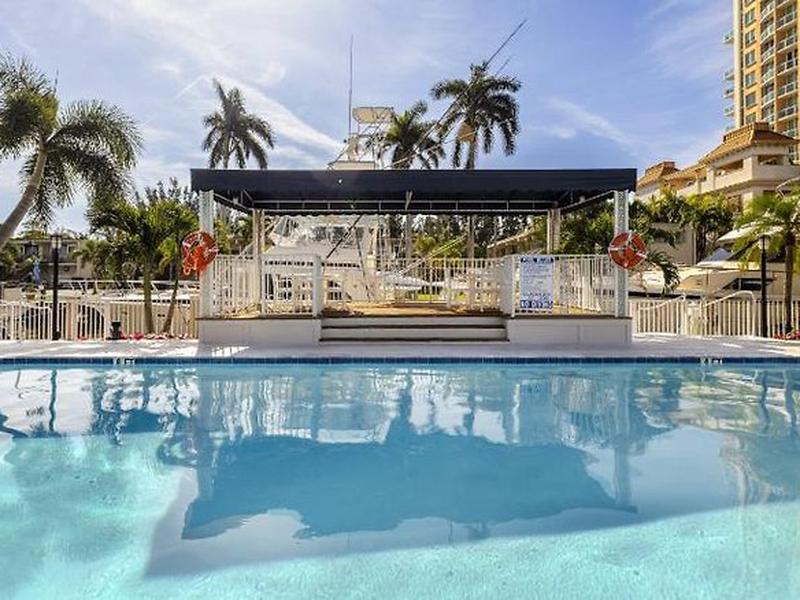 Coconut Bay Resort