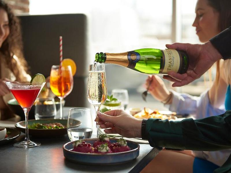 63374FB76BCA62B0818B5FF9D9CECBB6