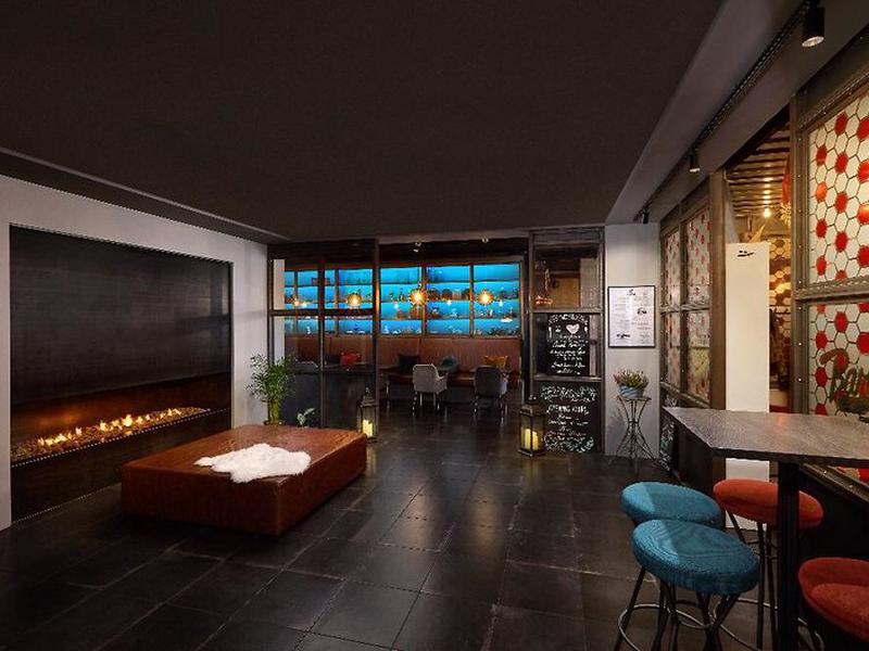 E96A677C82E88C160DCEAD69738CE208