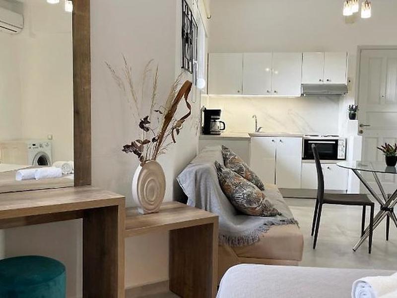 5CEF32BF4DBECA5B7BDA062D7DA7FAF2