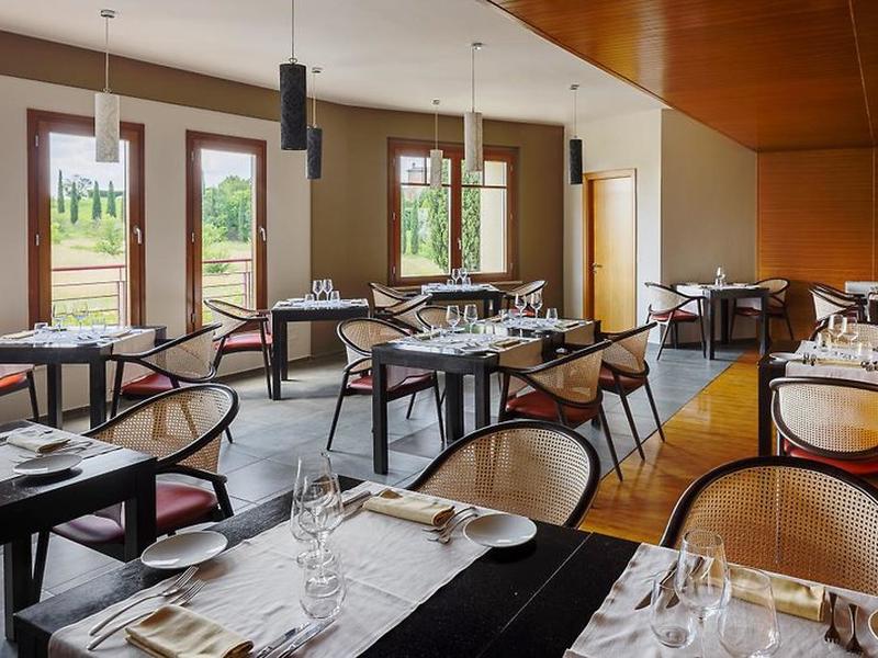 8D88EB03FA38A266B2A2853805DD31F1