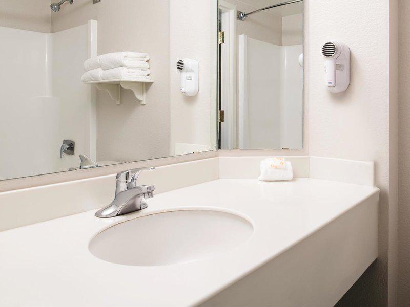 8FF63AC494DECFF038C2B79BB2CDB74F