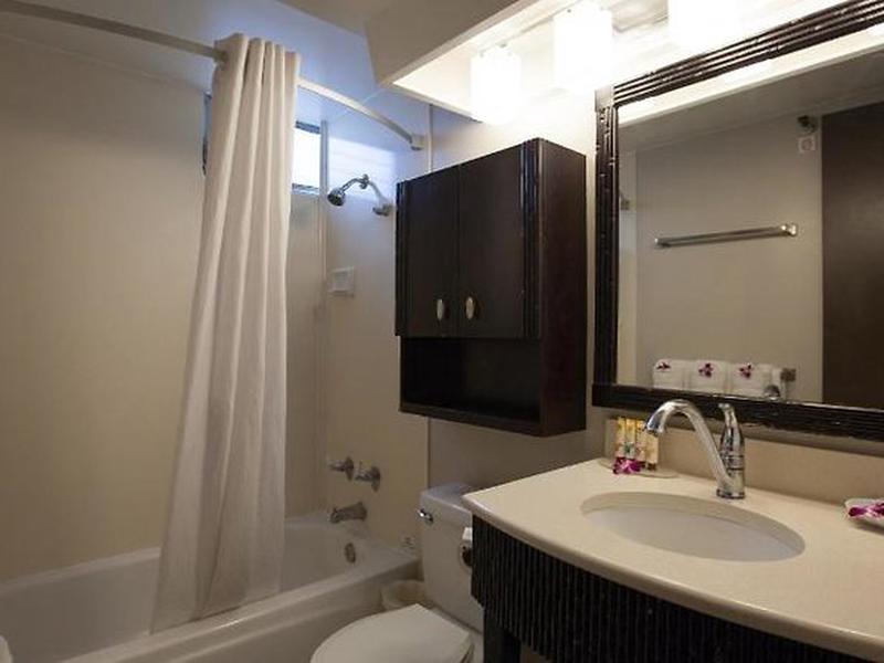 D649F052FC564836831E1CBA1F9FC2EB