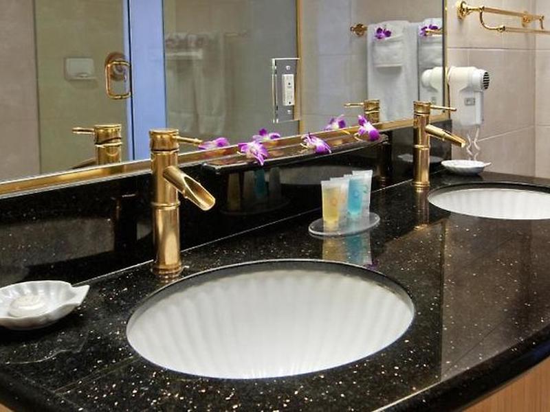 C095E18FD7AFCE3E45C14B24709A7A52