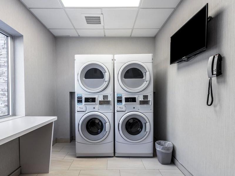 Holiday Inn Express & Suites Jersey City North - Hoboken by IHG